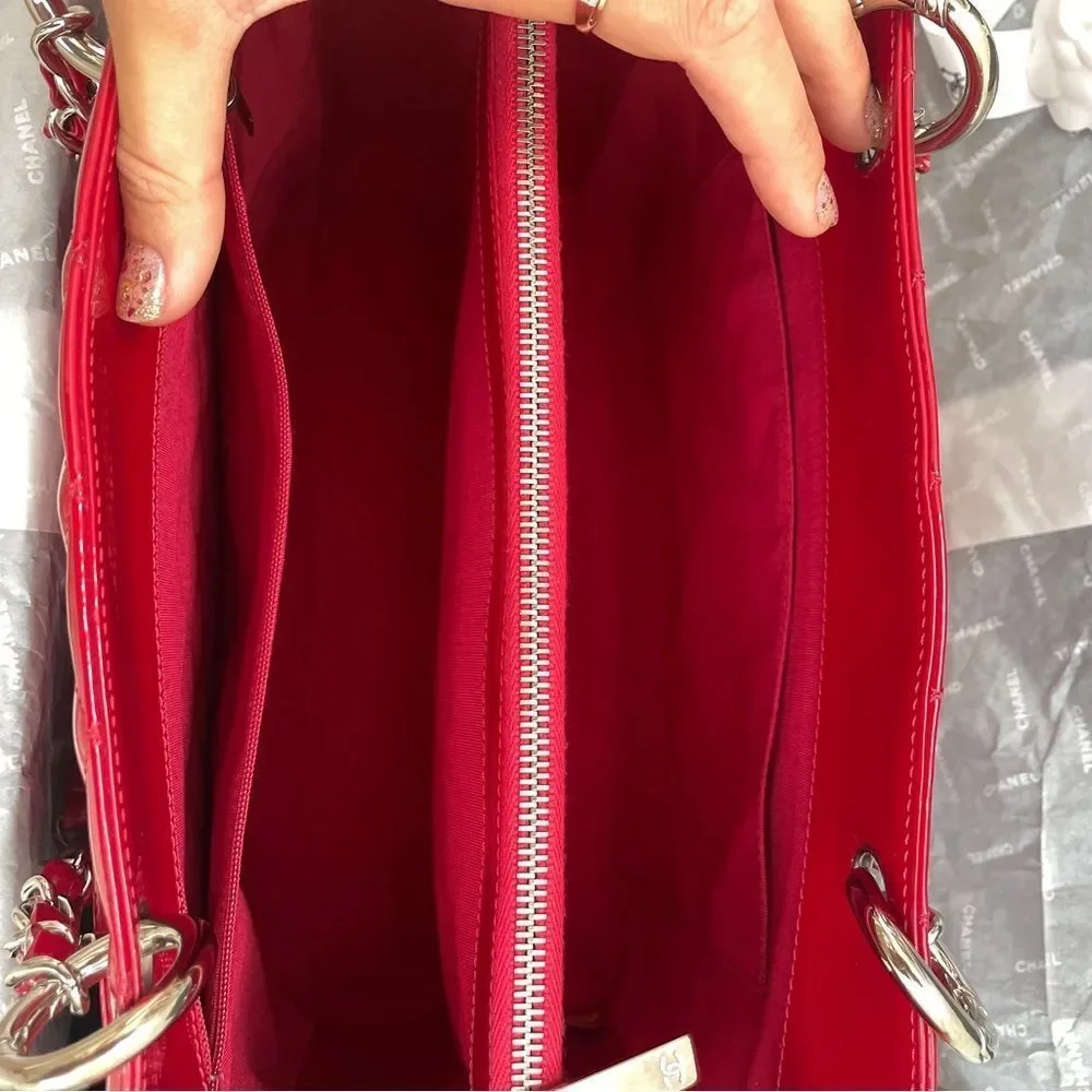 100% authentic CHANEL gst red patent silver hardware - Picture 10 of 10